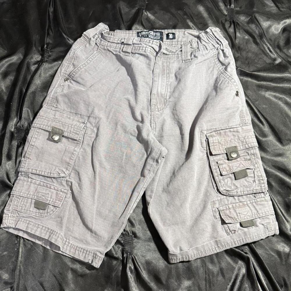 Gray lazer cargo shorts